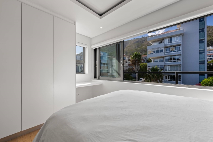 To Let 2 Bedroom Property for Rent in Sea Point Western Cape